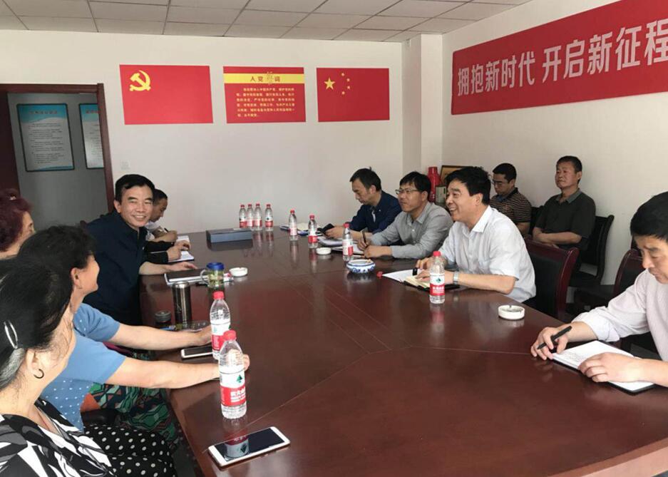 集團(tuán)大調(diào)研第五組     赴正合物業(yè)延河分公司、紅旗分公司調(diào)研